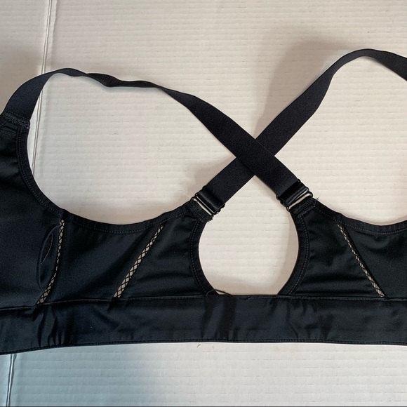 Small Fabletics black high impact sports bra - Picture 9 of 14